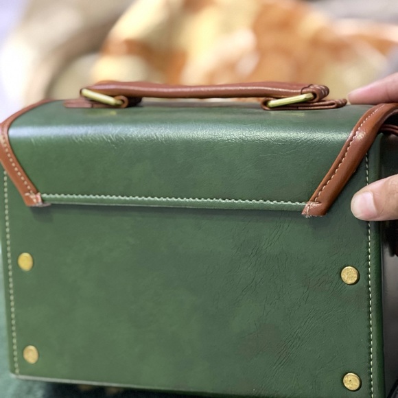 Sling bag - Picture 9 of 9